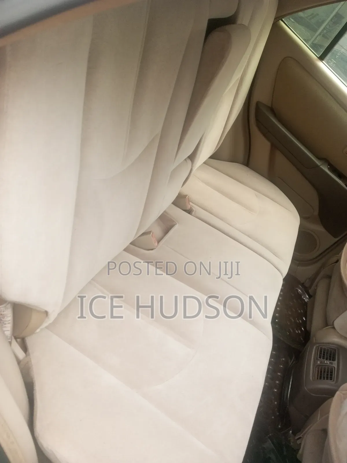 Toyota Harrier 2001 Gold