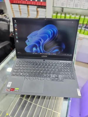 Laptop Lenovo Legion 5i 16GB AMD Ryzen 7 SSD 512GB