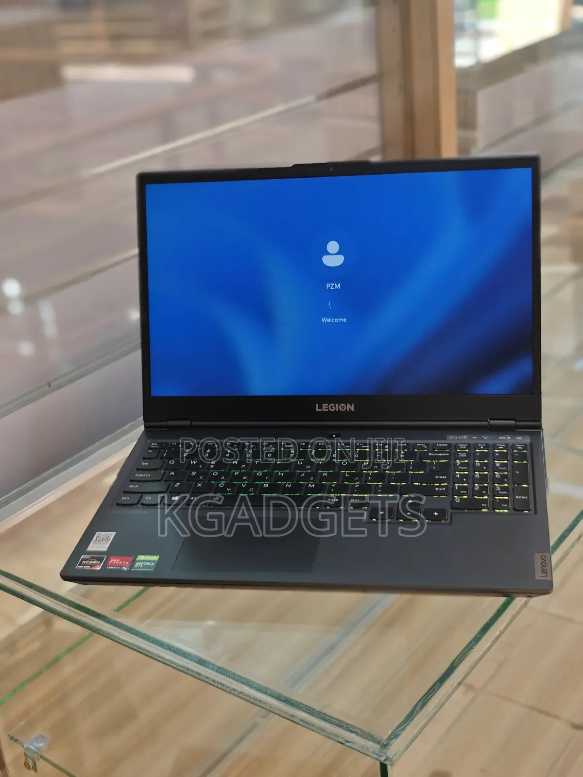 Laptop Lenovo Legion Slim 5 16GB AMD Ryzen 7 SSD 512GB