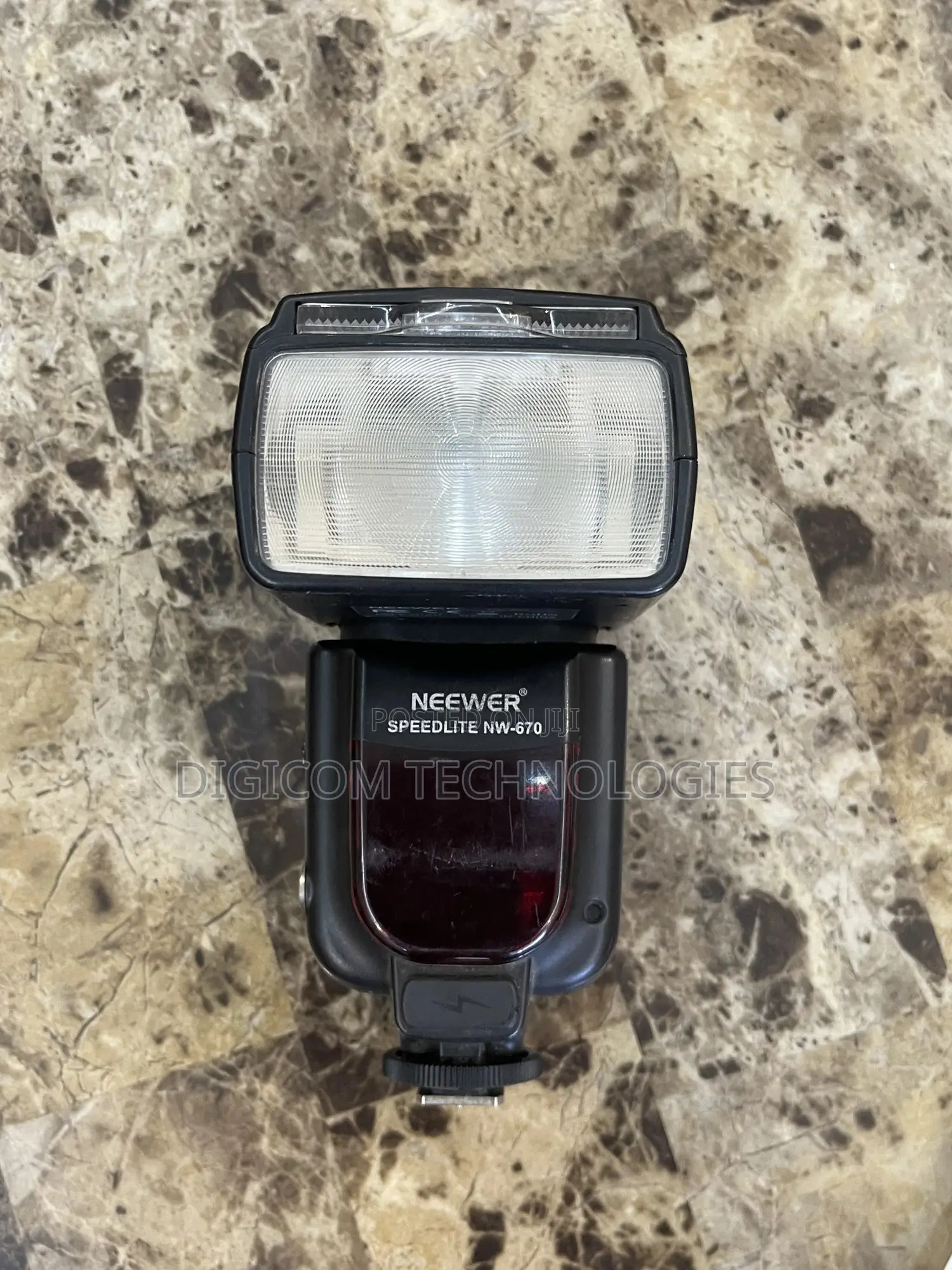 Neewer Speedlite for Sale