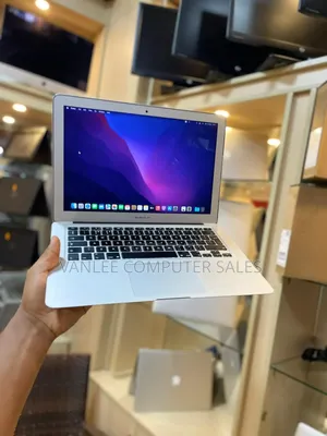 Laptop Apple MacBook Air 2017 8GB Intel Core i5 SSD 256GB
