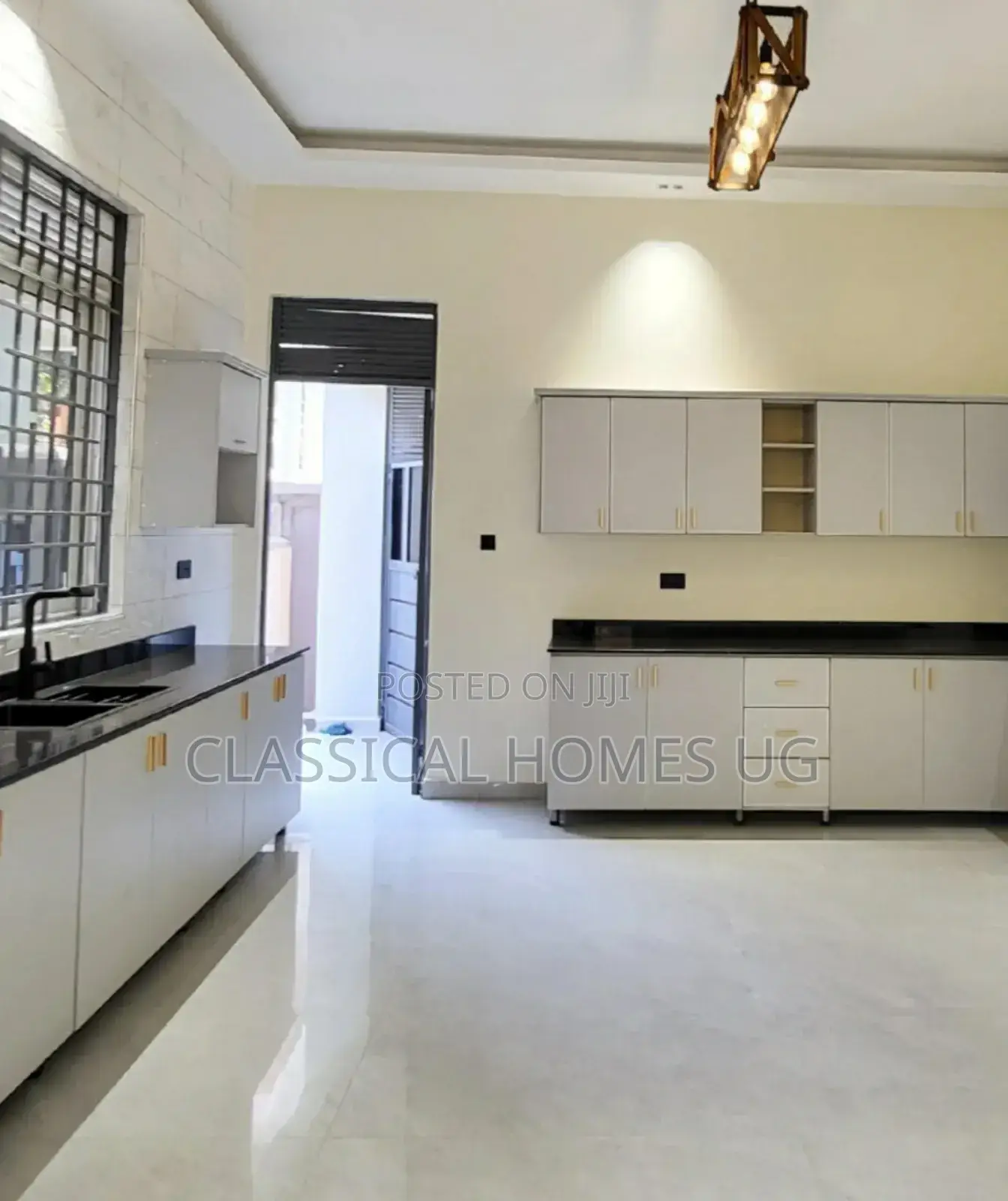 3bdrm Bungalow in Luzira, Central Division for rent