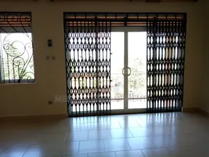 3bdrm Apartment in Munyonyo, Makindye for rent
