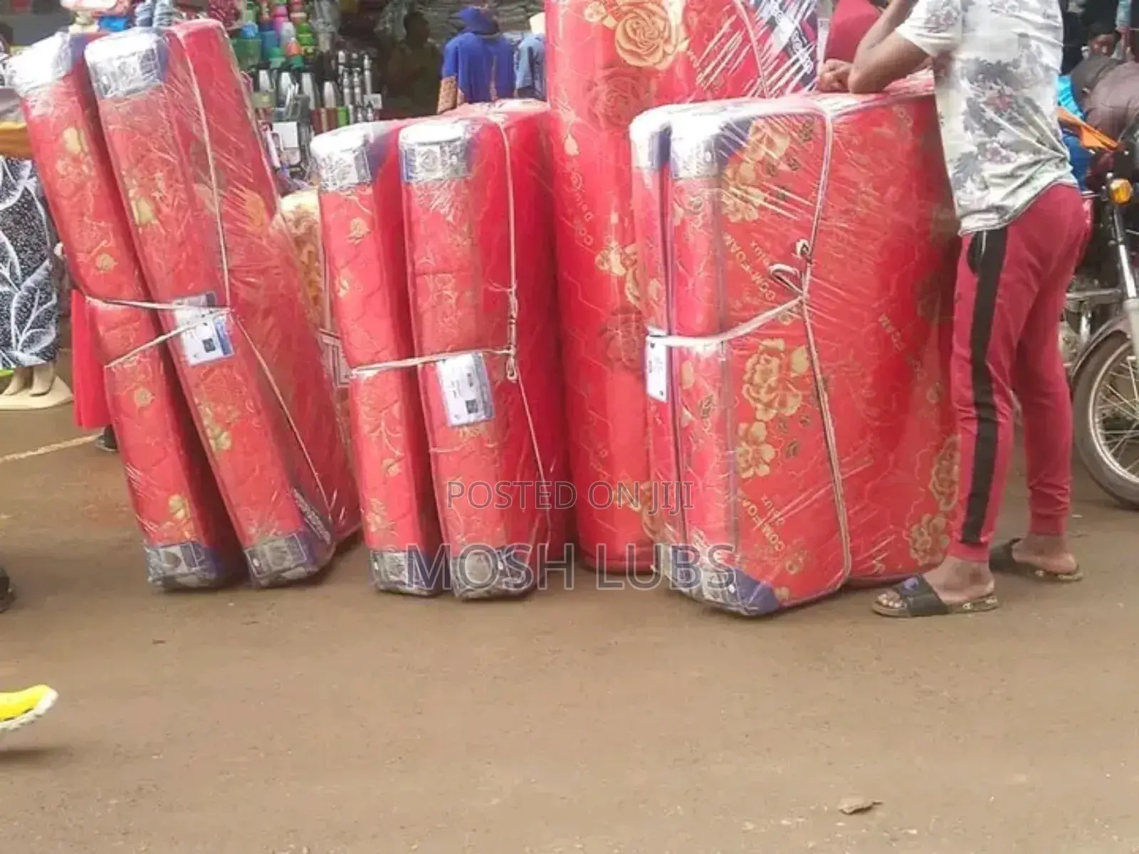 8 Inch Mattress in Size 6by6