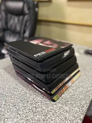 Ps4 Slim Consoles 500gb Uk Used Clean 13.04