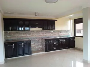 3bdrm Apartment in Bugoloobi, Central Division for rent