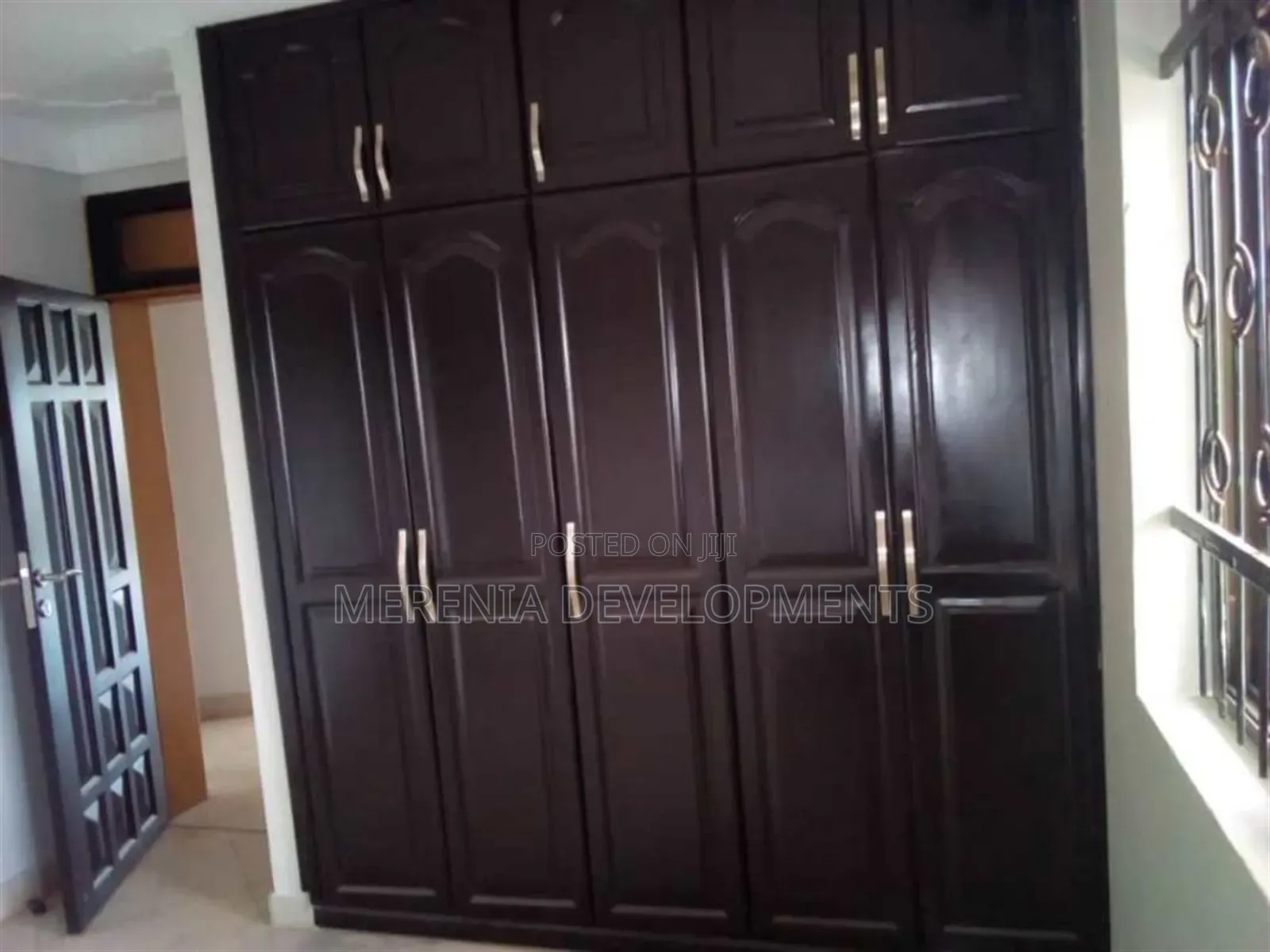 3bdrm Apartment in Bugoloobi, Central Division for rent