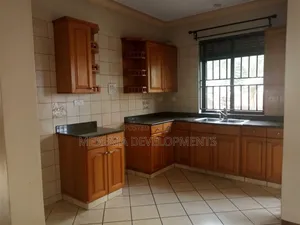 2bdrm Apartment in Muyenga, Makindye for rent