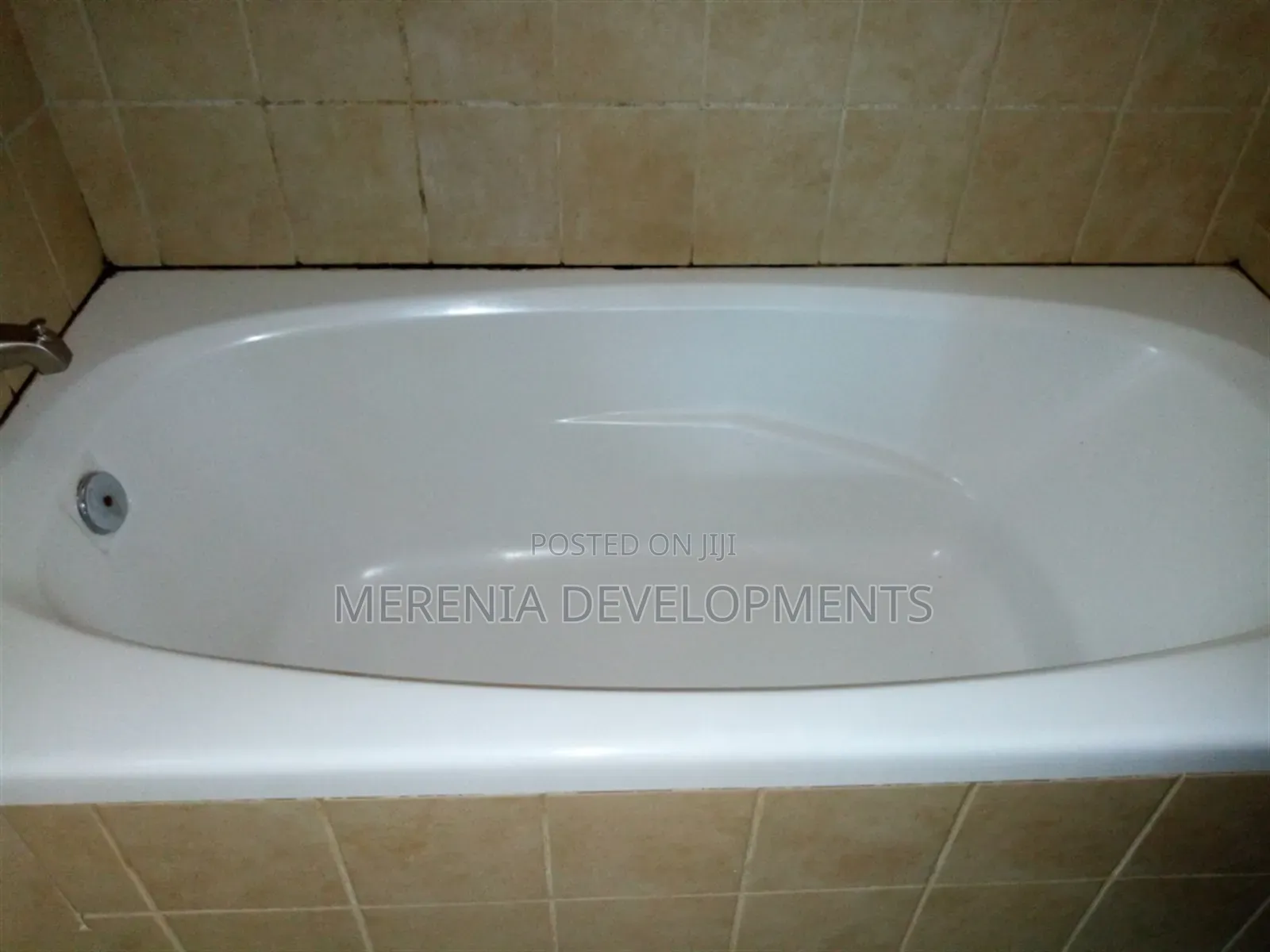3bdrm Apartment in Muyenga, Makindye for rent