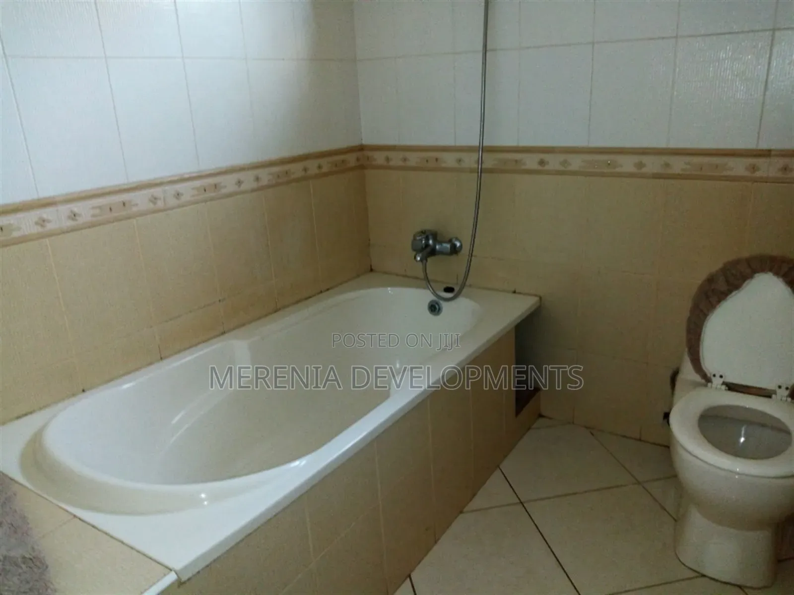 3bdrm Apartment in Muyenga, Makindye for rent