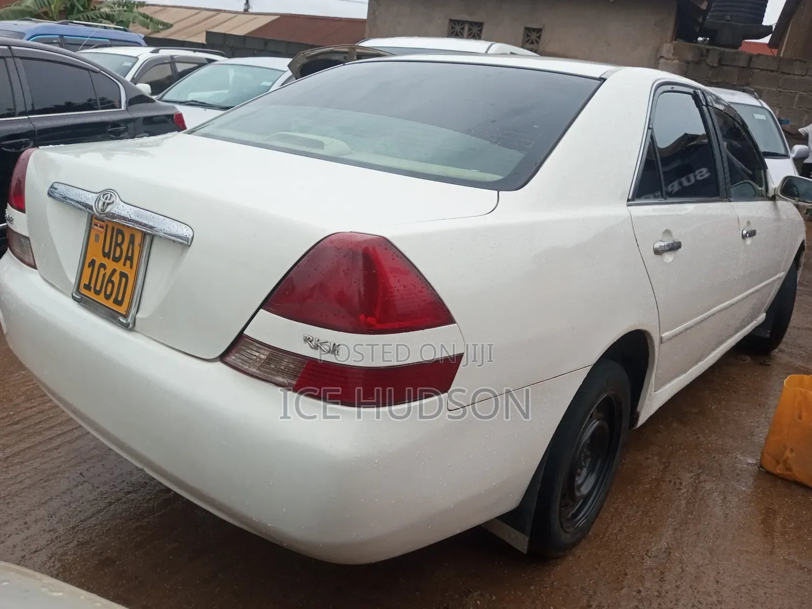 Toyota Mark II 2002 White