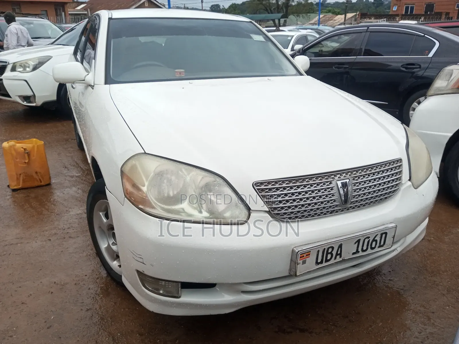 Toyota Mark II 2002 White