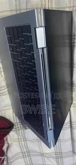 Laptop HP EliteBook 1030 8GB Intel Core i5 SSD 256GB