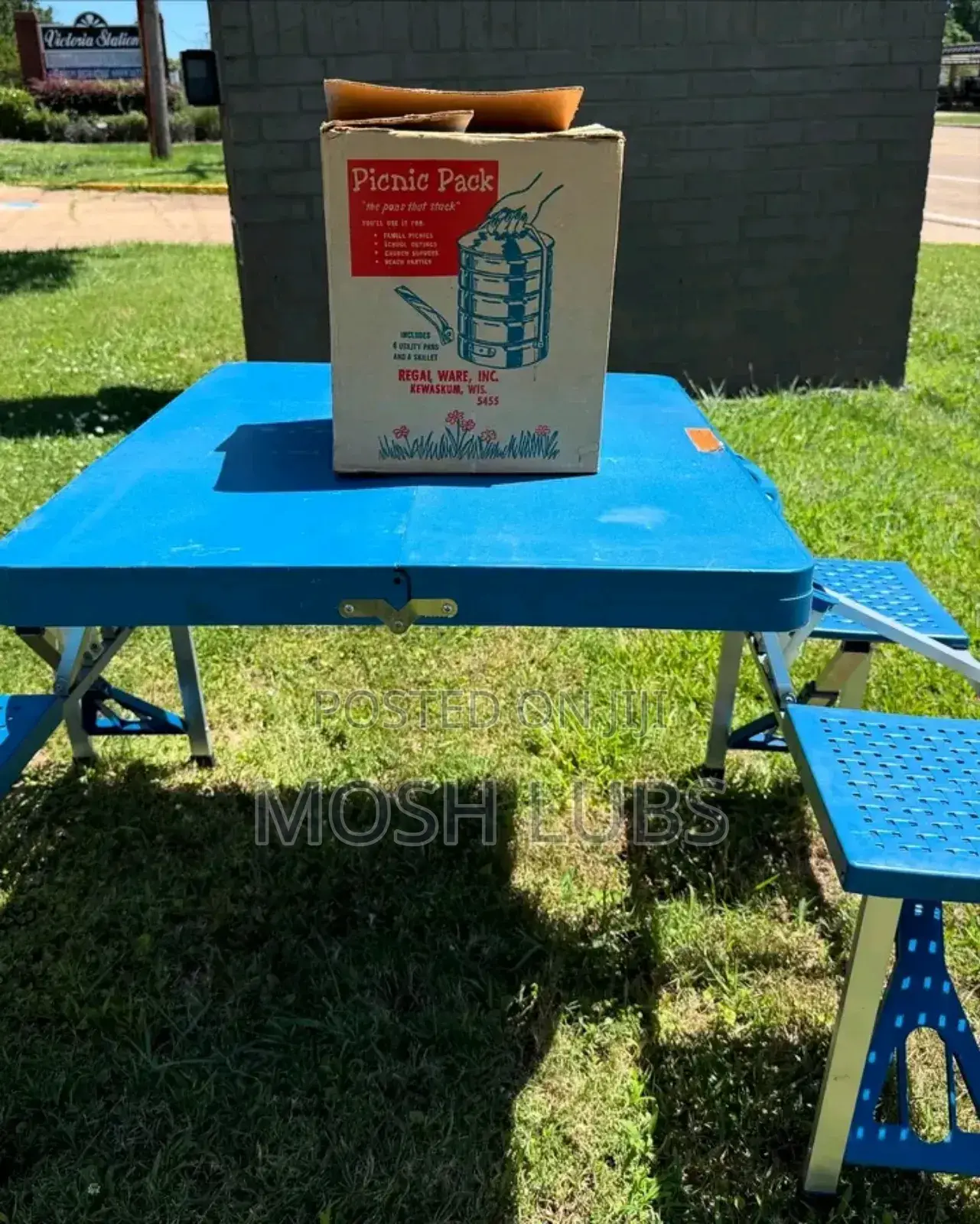 Outdoor Multipurpose Chair And Table Lounge