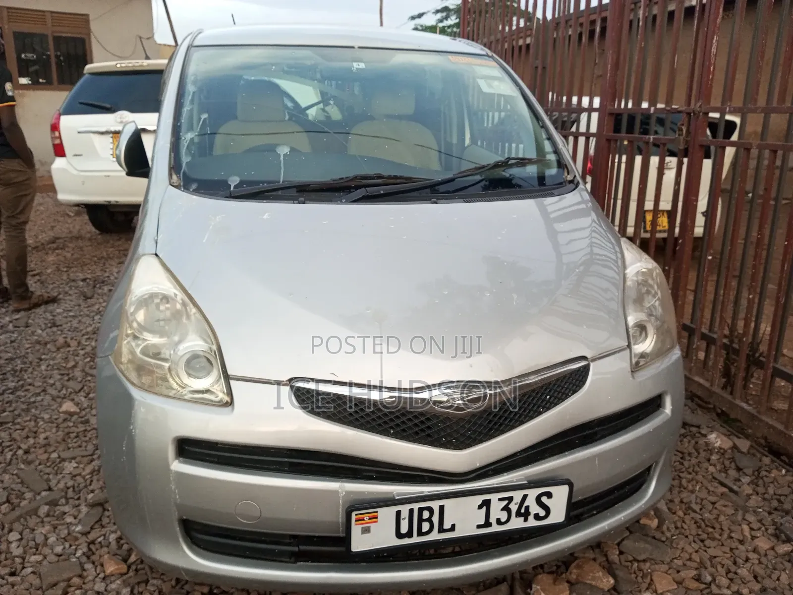 Toyota Ractis 2007 Silver