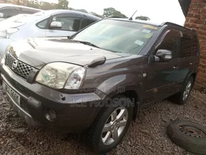 Nissan X-Trail 2004 Beige
