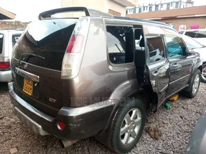 Nissan X-Trail 2004 Beige