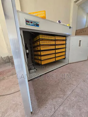 3168 Eggs Automatic Incubator
 Ac Powered (1000 W, 240 V)