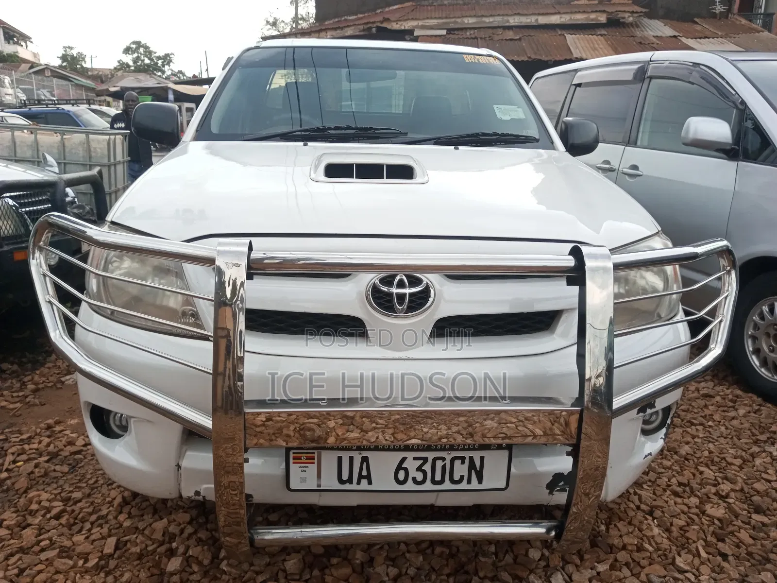 Toyota Hilux 2008 White