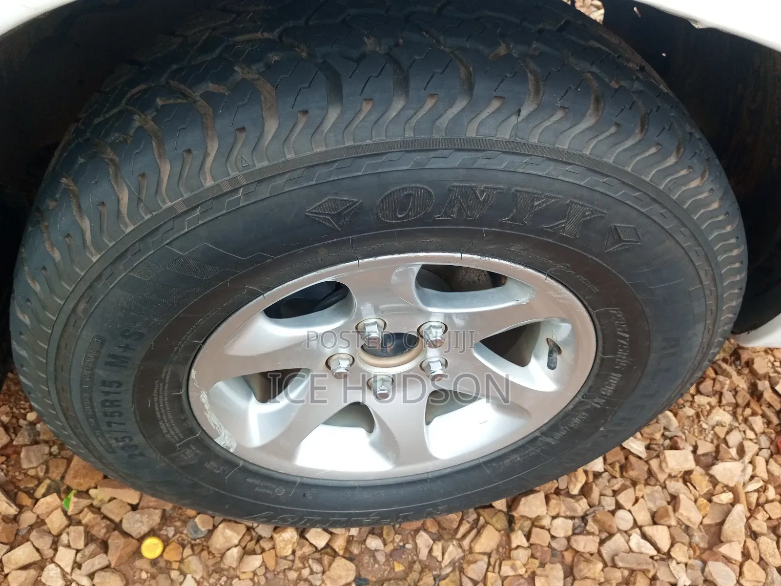 Toyota Hilux 2008 White