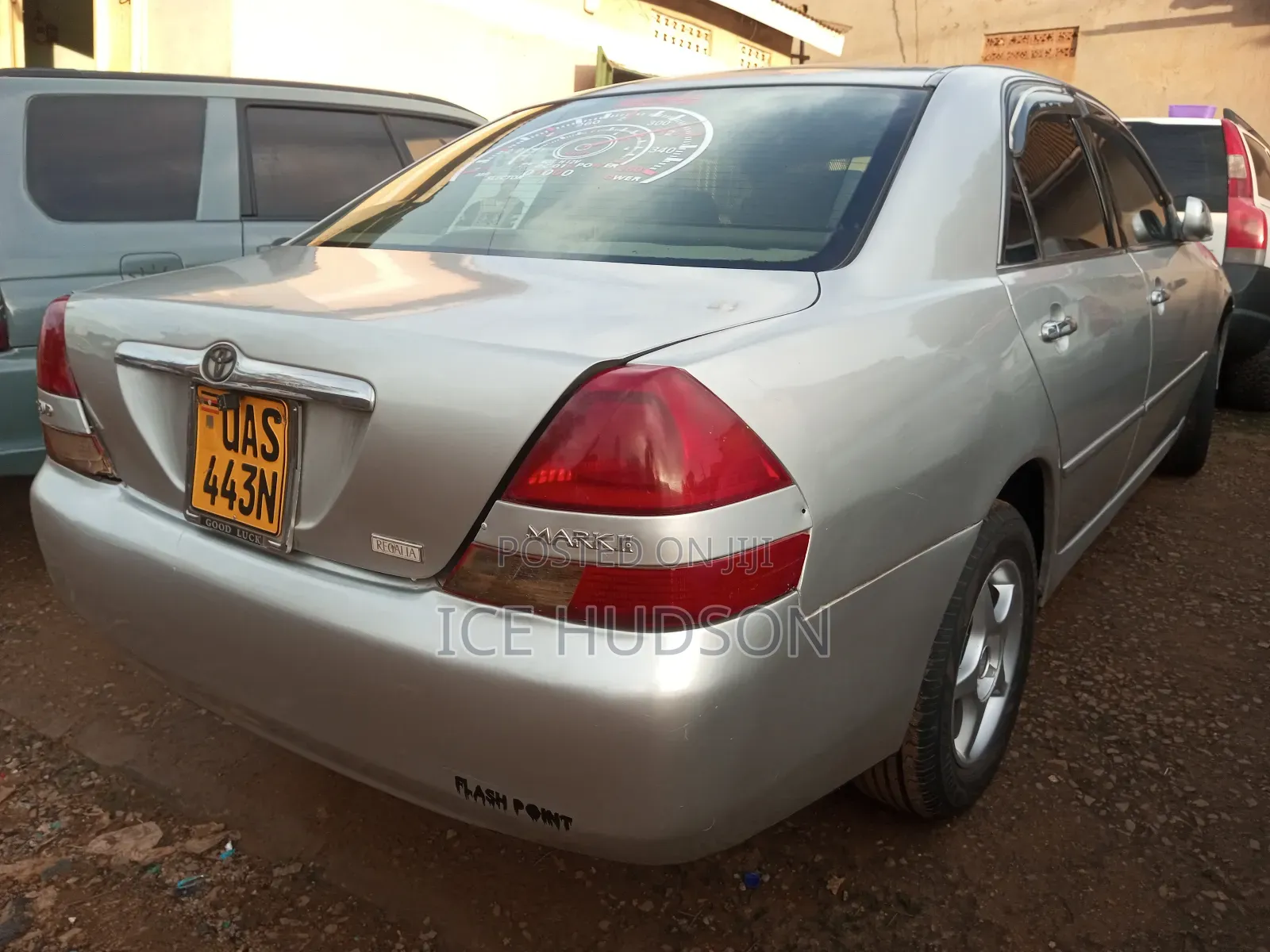 Toyota Mark II 2002 Gray