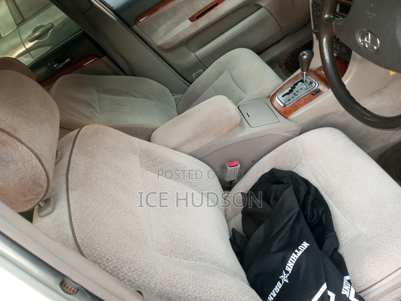Toyota Mark II 2002 Gray