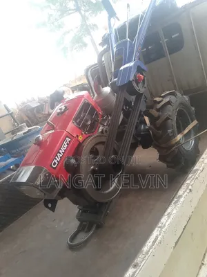 Heavy Duty 18hp Walking Tractor With Plough