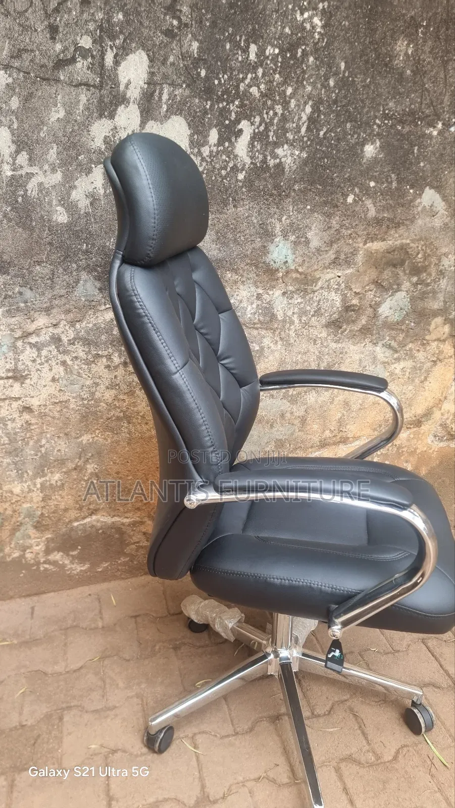 Ordinary Executive Office Desk With Chair
