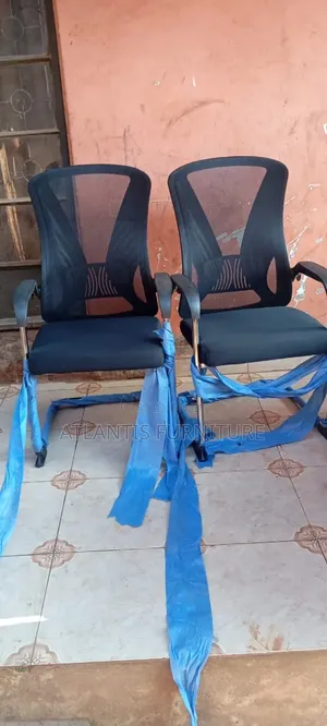 Fast Class Board Room Chair Netted