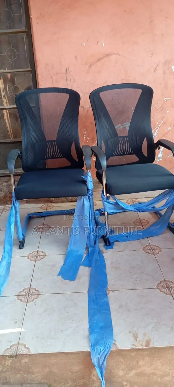 Fast Class Board Room Chair Netted