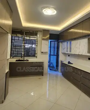 5bdrm Duplex in Kyanja, Central Division for rent