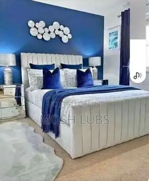 Velvet 5by6 Bed