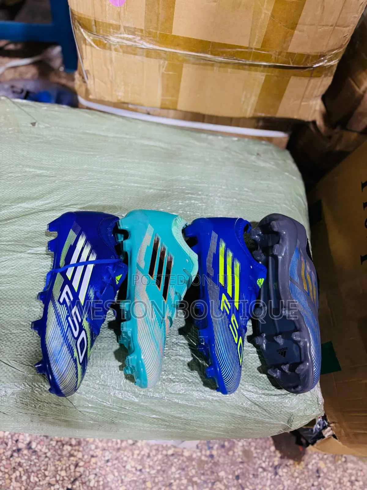 Original Unisex Sports Football Boots