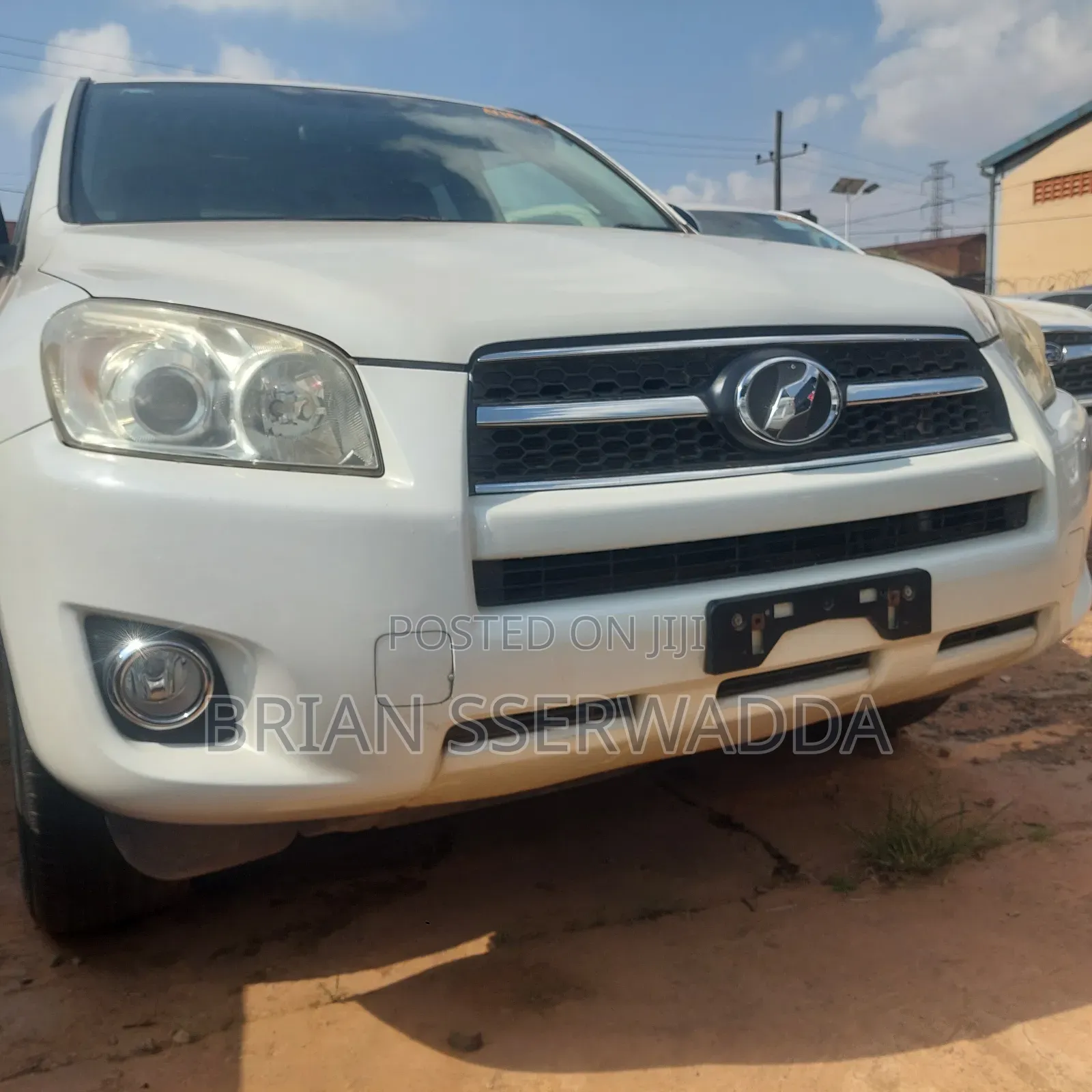 Toyota RAV4 2010 White