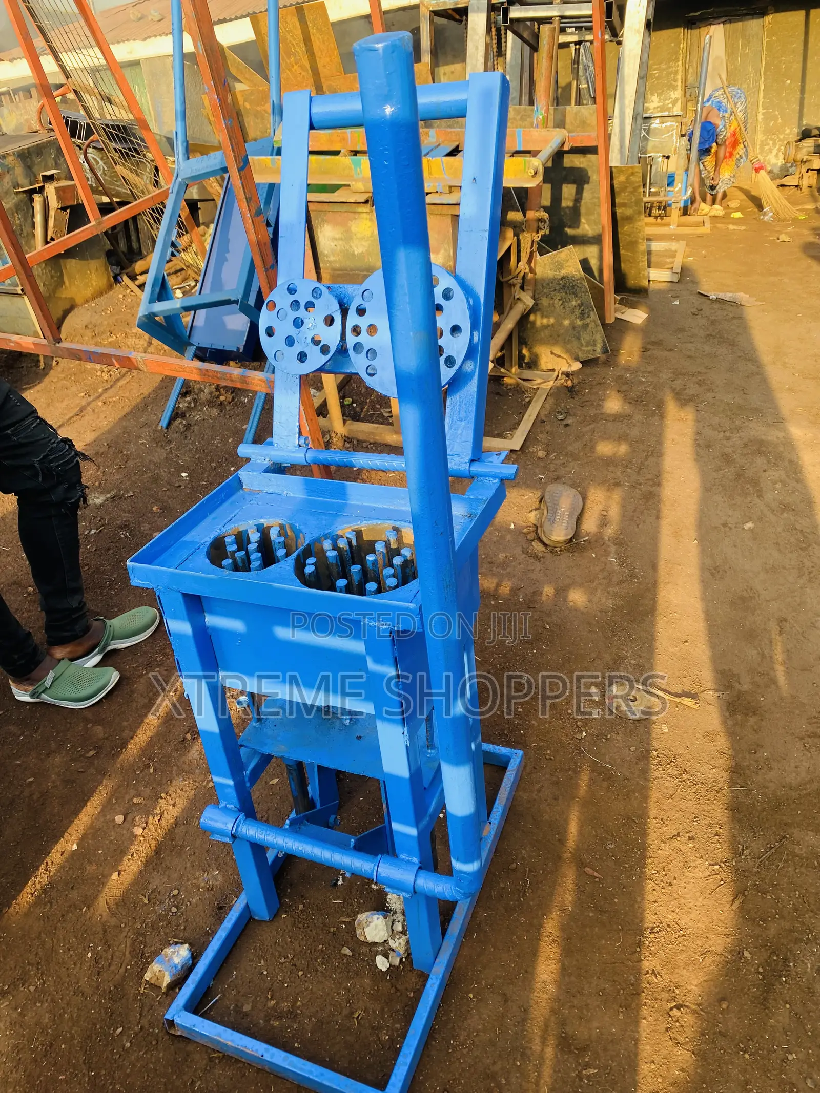 Local Made Honey Comb / Briquettes Machine Double