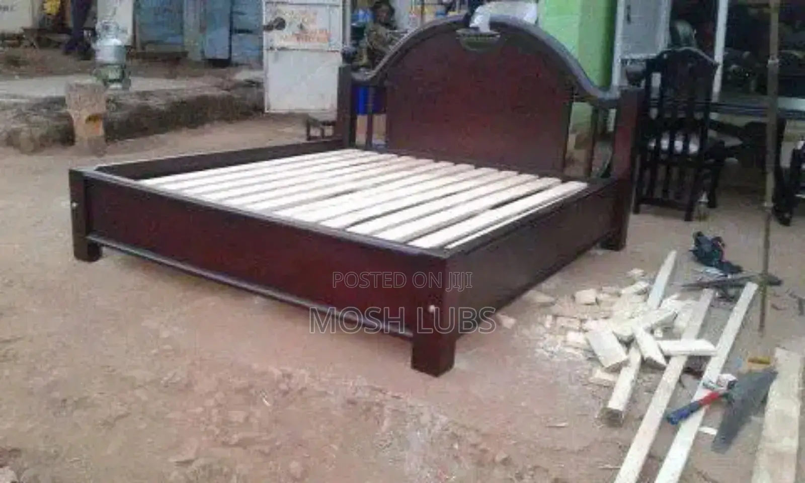 Queen-Size Bed 5by6