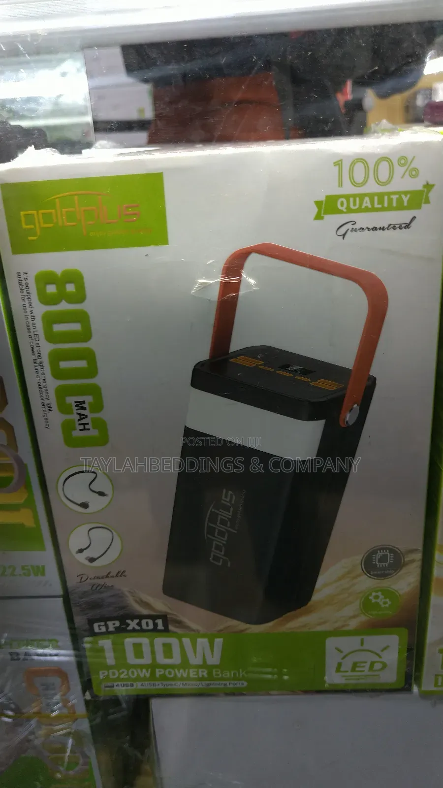 Heavy Duty 100w Power Bank of 80000mah for Charging Black/White