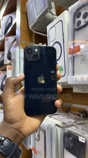 Apple iPhone 13 128 GB