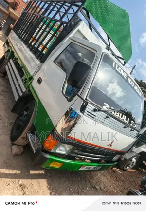 Canter 3.5 Truck
