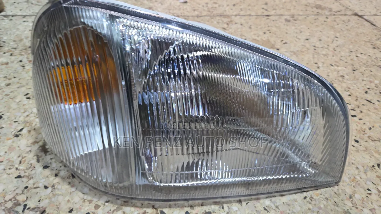 Toyota Townace Truck 2000 Headlamp