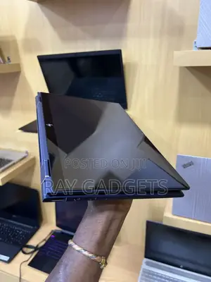 New Laptop HP EliteBook X360 1030 16GB Intel Core i7 SSD 512GB