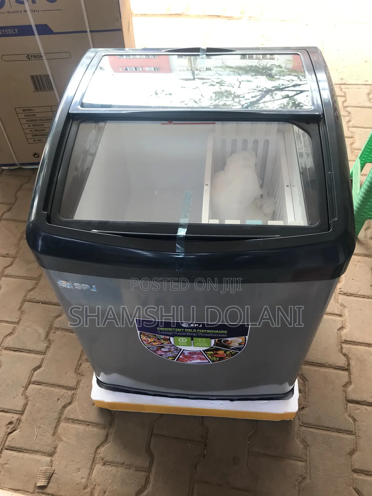 SPJ Ice Cream Display Freezer