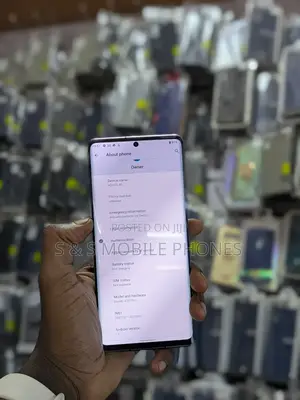 Sharp Aquos R6 128 GB Black