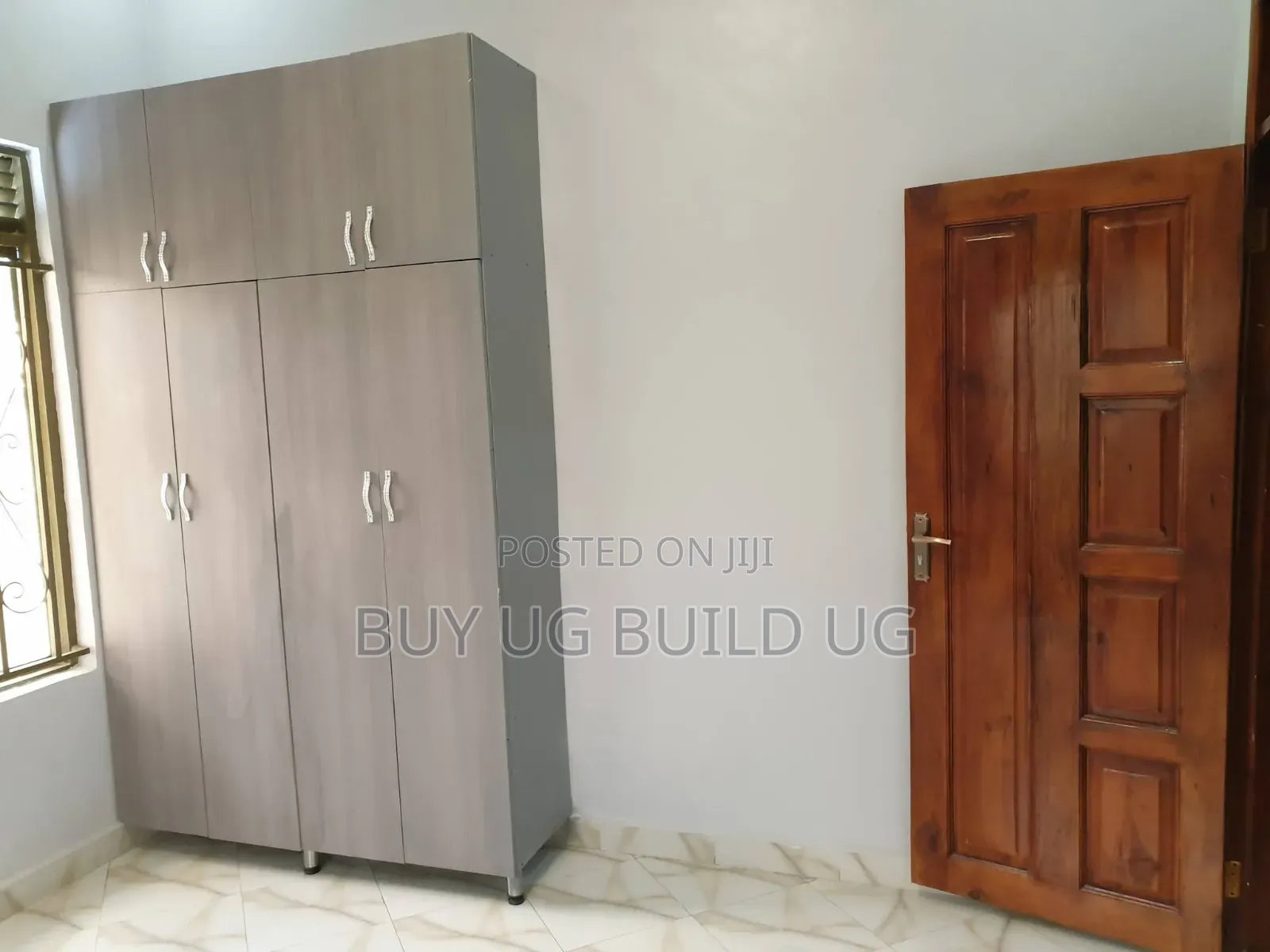 3bdrm Bungalow in Seguku Katale, Central Division for sale