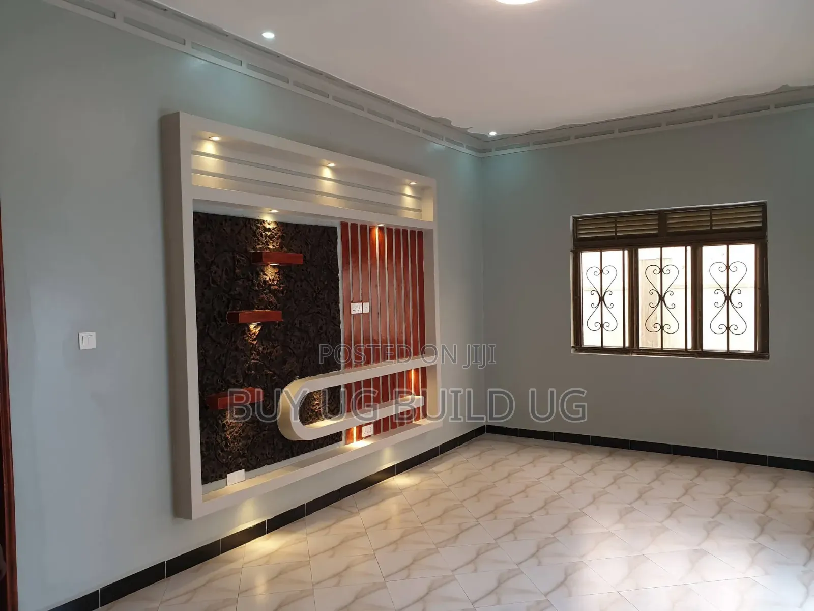 3bdrm Bungalow in Seguku Katale, Central Division for sale