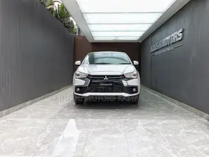 Mitsubishi RVR 2019 White