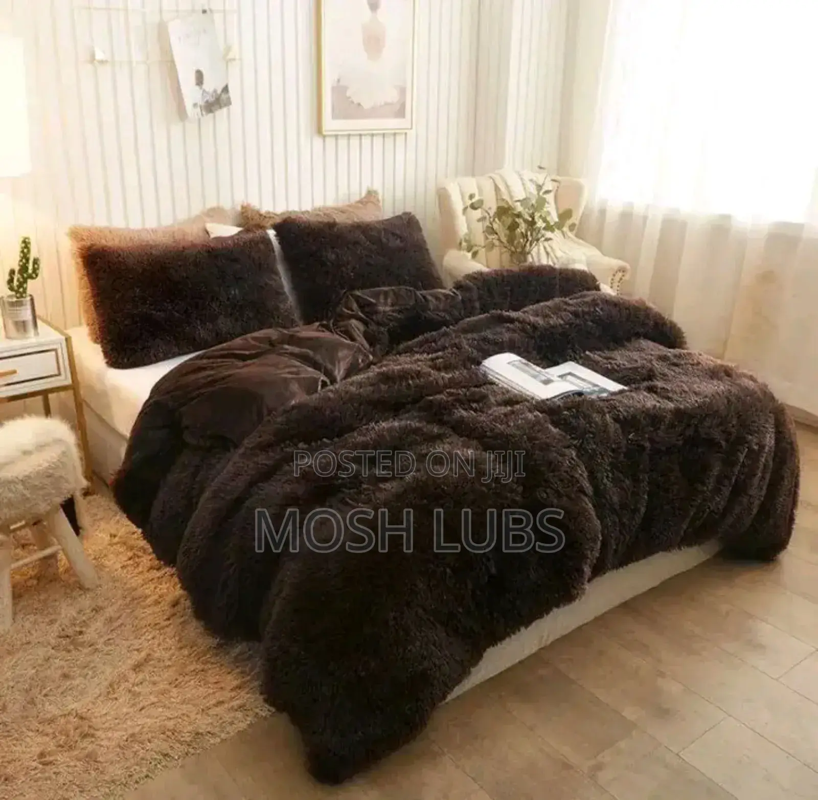 Zuo Modern Faux Fir Duvets