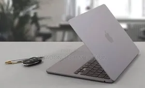 Laptop Apple MacBook Air 2022 M2 8GB Intel Core M2 SSD 256GB