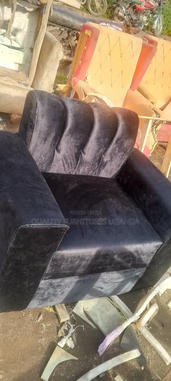 Black Single Seater Sofa Seat