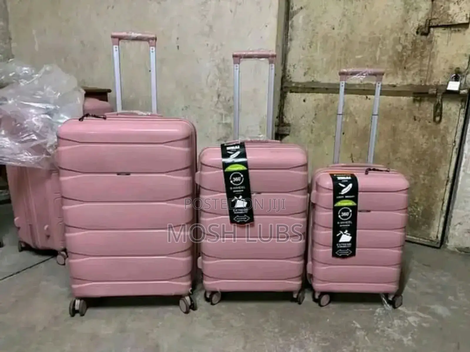 Xtra Large Suitcases